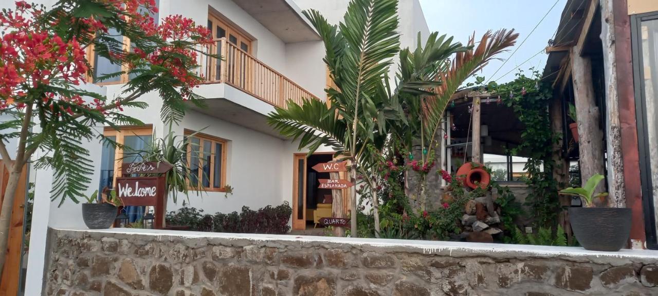 Pipi'S Guest House São Filipe Exterior photo